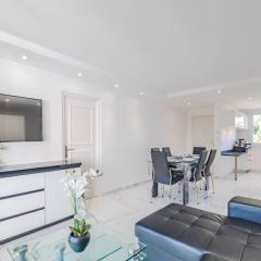 Wonderful one bedroom heart of Cannes, 5min walk to Palais!