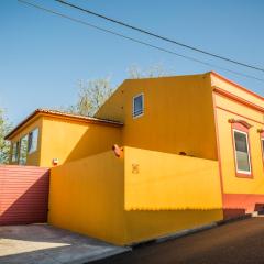 A Casa Amarela