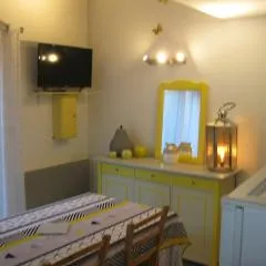 Pavillon de vacances chic et moderne