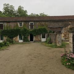 Ferme Gite Equestre En Charente