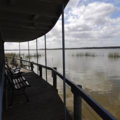 PS Federal Retreat Paddle Steamer Goolwa