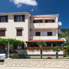 Apartments Dujmovic Ivo 1