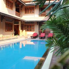 Shining Angkor Apartment Hotel