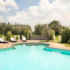 Ultra Luxe Villa w Stunning Pool Paradise