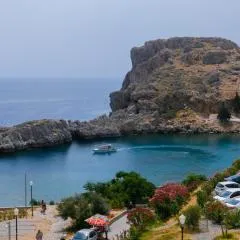 St. Paul's Bay View Suites
