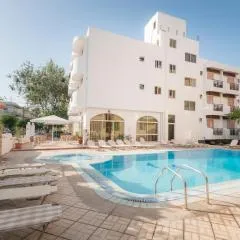 Captain's Hotel