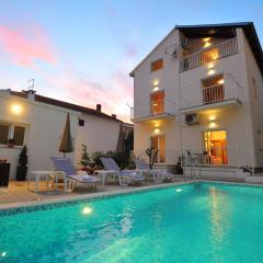 Apartments Batur