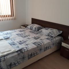 Апартамент Явор