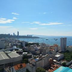 The Base Pattaya 芭提雅基地公寓