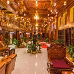 Hello Cambodia Boutique