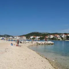 Brošćica 16