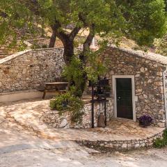 Castelli Olive Press