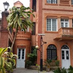 Relais De La Haute Ville Tana