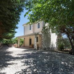 Villa Aziza