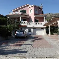 Apartments Dragun