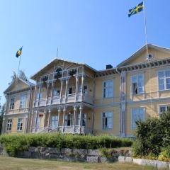 Filipsborg, the Arctic Mansion