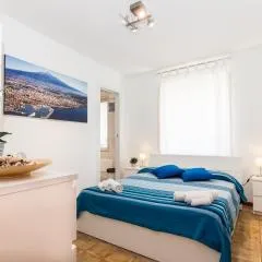 Sicilia Etna Mare