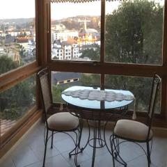 Belo apartamento e completo no Centro com vista