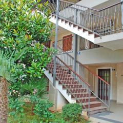 Apartment Branko with free parking