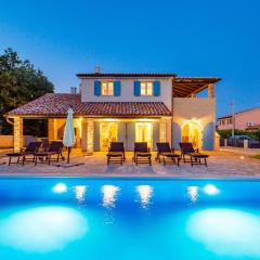 Villa Leticia
