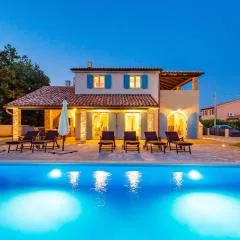 Villa Leticia