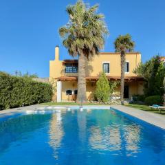 Castello Villa Daphnes - Private Pool & Whirlpool