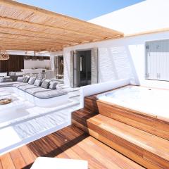 Phos Home by Rocks Estates