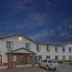Delavan Inn and Suites