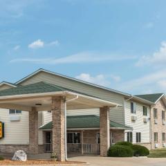 Super 8 by Wyndham Greenville