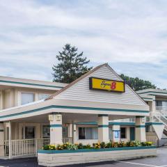 Super 8 by Wyndham W Yarmouth Hyannis/Cape Cod