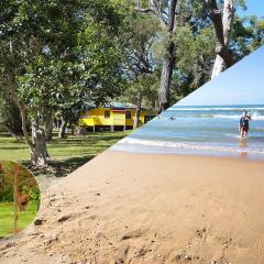 Yellow Cottage - bush and beach