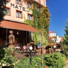 Hotel & Penzión Grand Matej