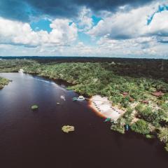 アマゾン エコパーク ジャングル ロッジ（Amazon Ecopark Jungle Lodge）