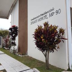 solar norte no centro dos ingleses a 50 metros da praia