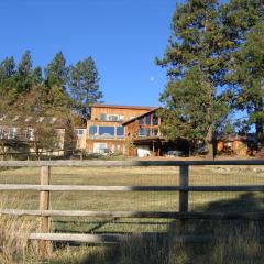 Whitebird Summit Lodge