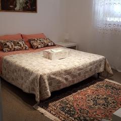 Holiday B&B 1984