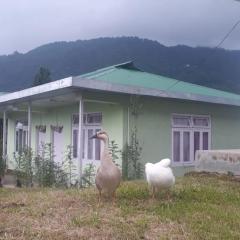 Lingzey Homestay