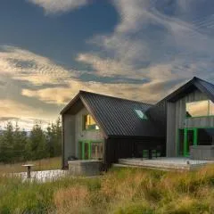 Viking Cottages & Apartments