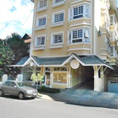 Cobertura duplex no centro de Gramado