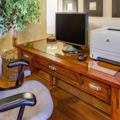 AmericInn by Wyndham Des Moines Airport