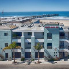 Beach House Inn & Suites