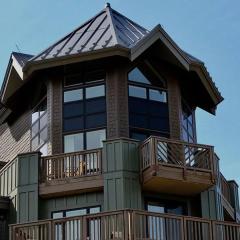 1302 Lodge At Spruce Peak Ski In Ski Out Two Bedroom By Stowe Mountain Rentals