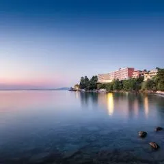 Oasis Hotel