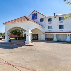 Motel 6-Bedford, TX - Fort Worth