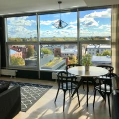 City View Apartment, free parking