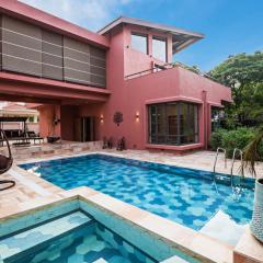 StayVista's Villa 39 - A stylish villa with an outdoor pool
