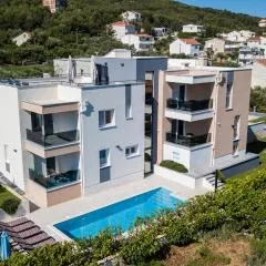 Villa Piramida