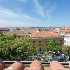 Castle River View - by The Portuguese Story