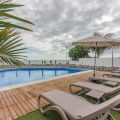 Villa Isabella, Luxury Villa with Heated Pool Ocean View in Adeje, Tenerife