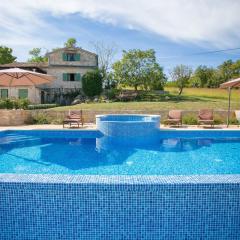 Unique Villa Bošket with Pool and Jacuzzi surrounded by Nature